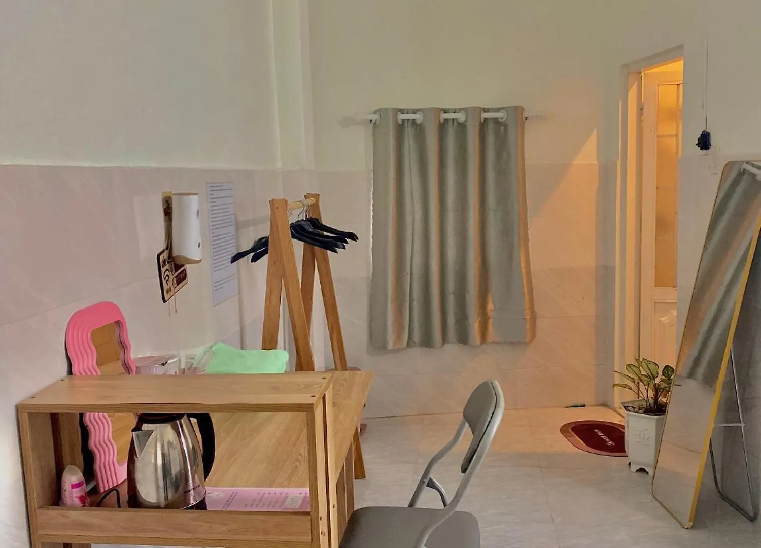 Homestay Tuyet Trinh 나트랑 3*,  베트남