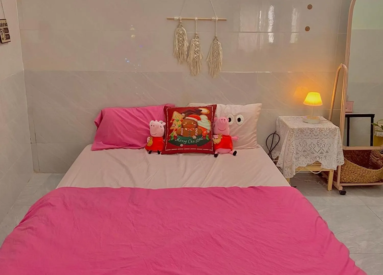 Homestay Tuyet Trinh 芽庄 酒店