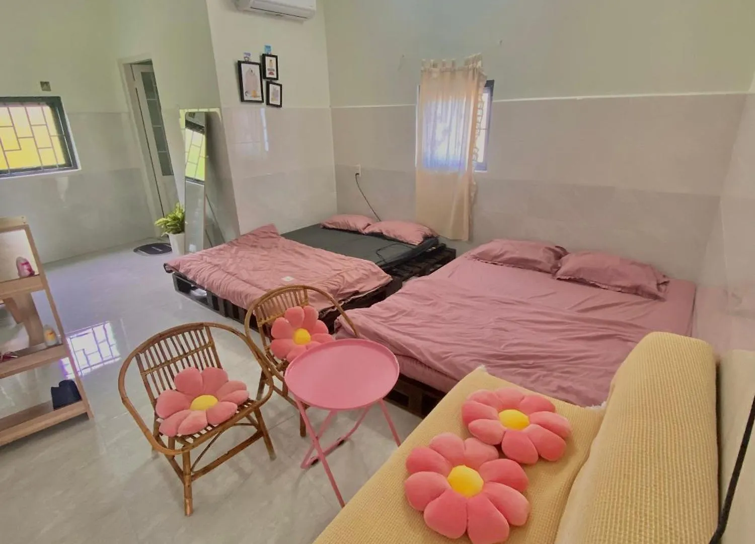 Homestay Tuyet Trinh 芽庄 酒店