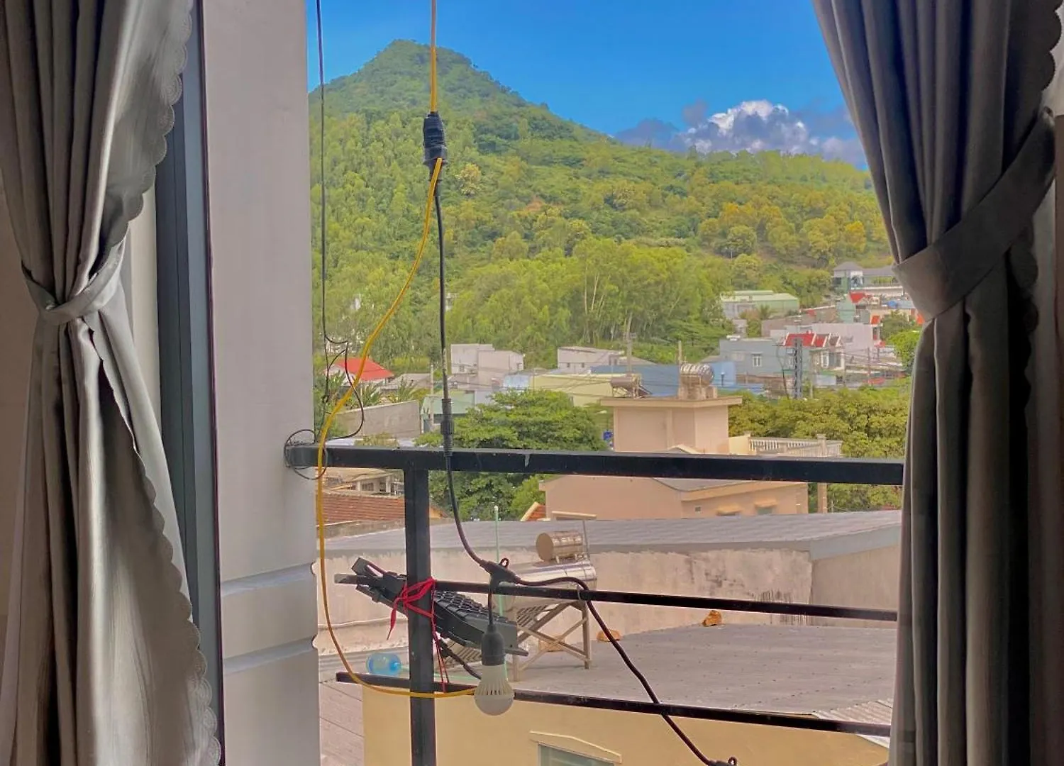 Homestay Tuyet Trinh 芽庄 3*,  越南