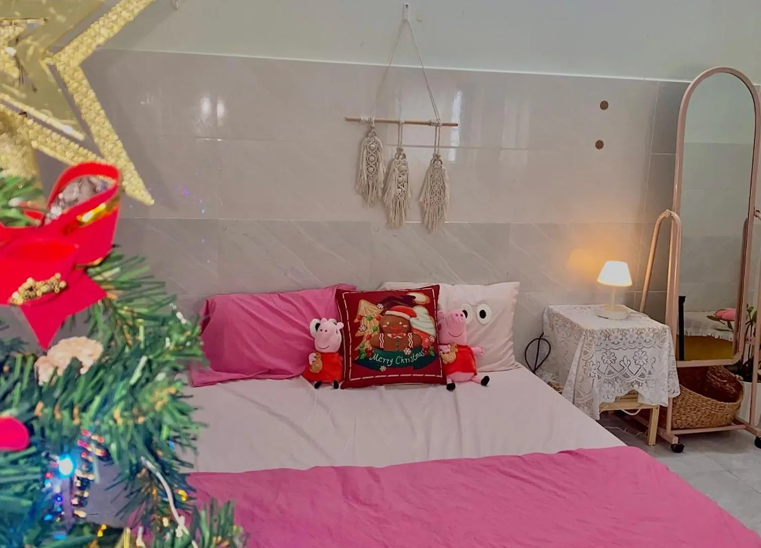 Homestay Tuyet Trinh 芽庄 越南